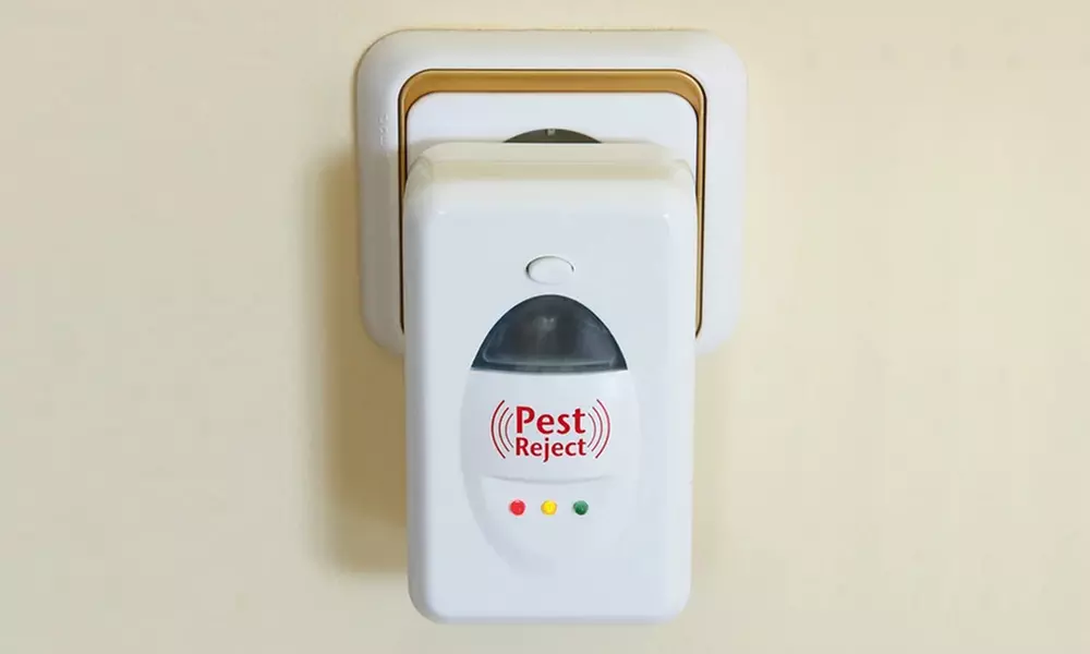 1 ou 3 répulsifs de nuisibles à technologie ultrasonique et électromagnétique - Primary Image