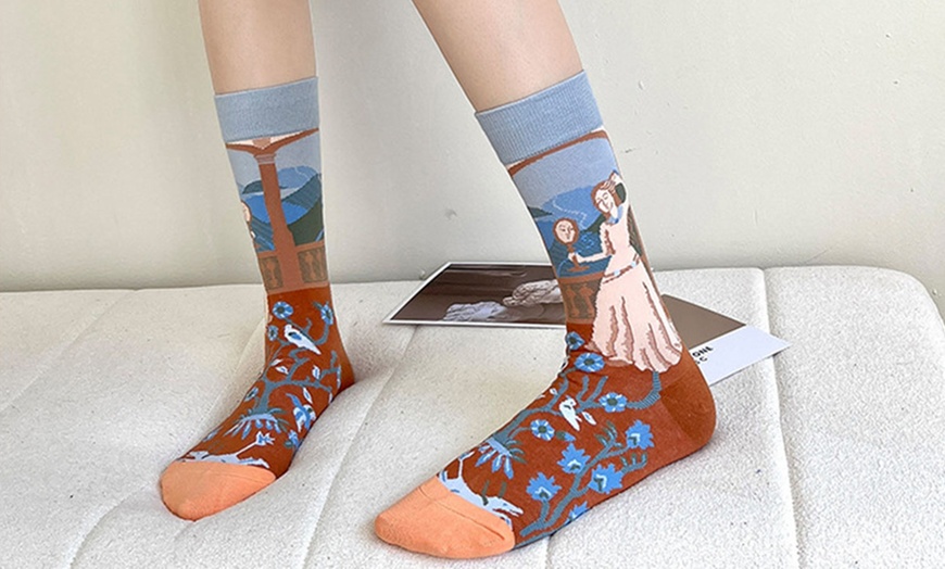 Image 12: Four Pairs Monet-Inspired Women Novelty Crew Socks