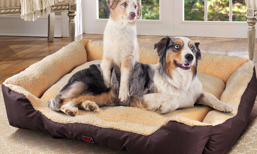 Image 16: Fleece Warm Pet Bed