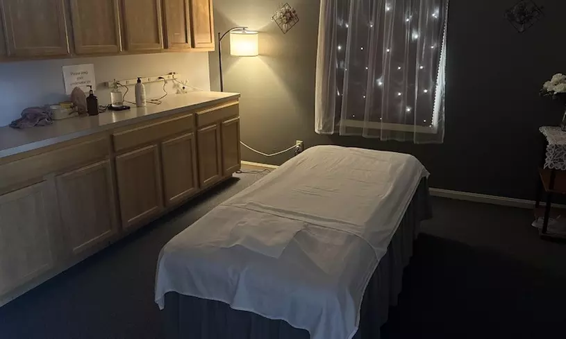 Swedish, DeepTissue or Combo Massages for 1 or 2 w/Optional Hot Stones