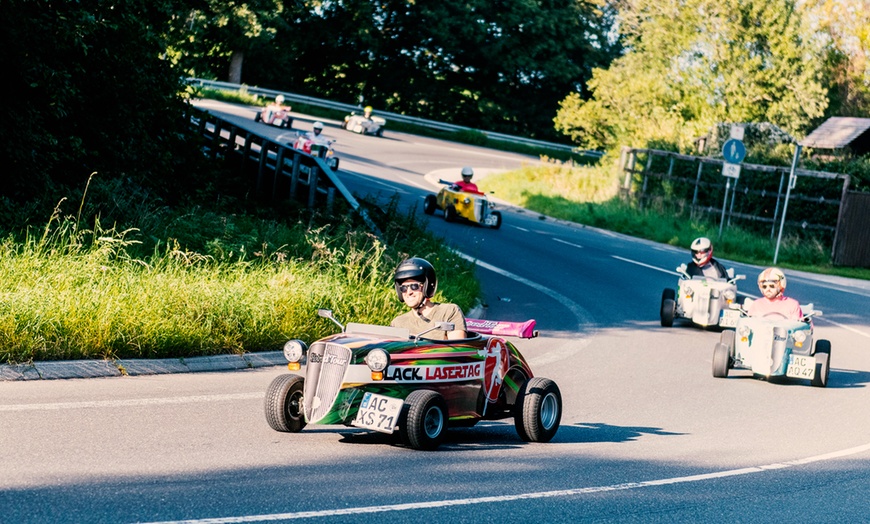 Image 1: Spüre den Adrenalinkick: 1-2 Std. Hot Rod Tour in Aachen für 1 Person
