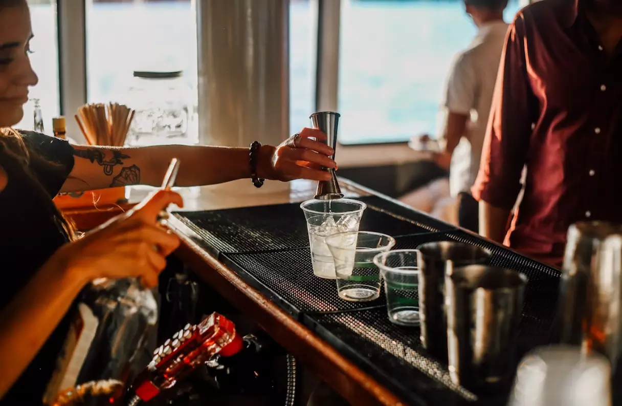 Sunset Cruise San Diego Deals—Save Up to 39% on 75-Minute Tickets