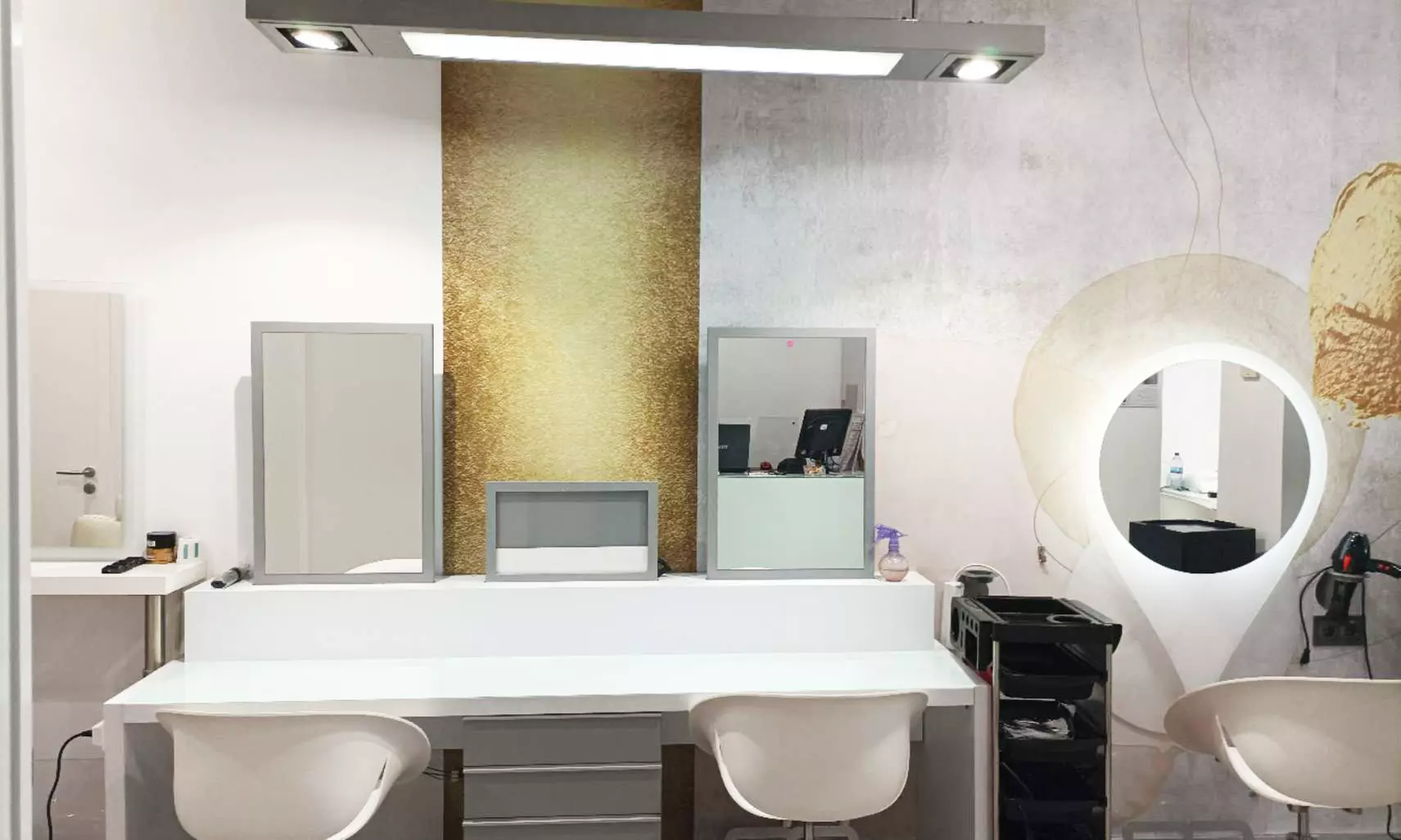 Sesión de peluquería con corte y opción a tinte o mechas balayage