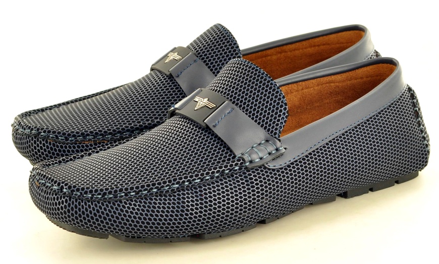 Image 10: Men's Casual Loafers