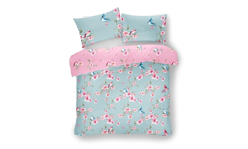 Image 2: Birdie Blossom Duvet Set