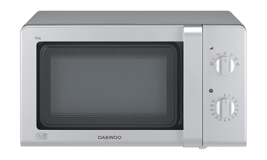 Image 3: Daewoo 800W Microwave