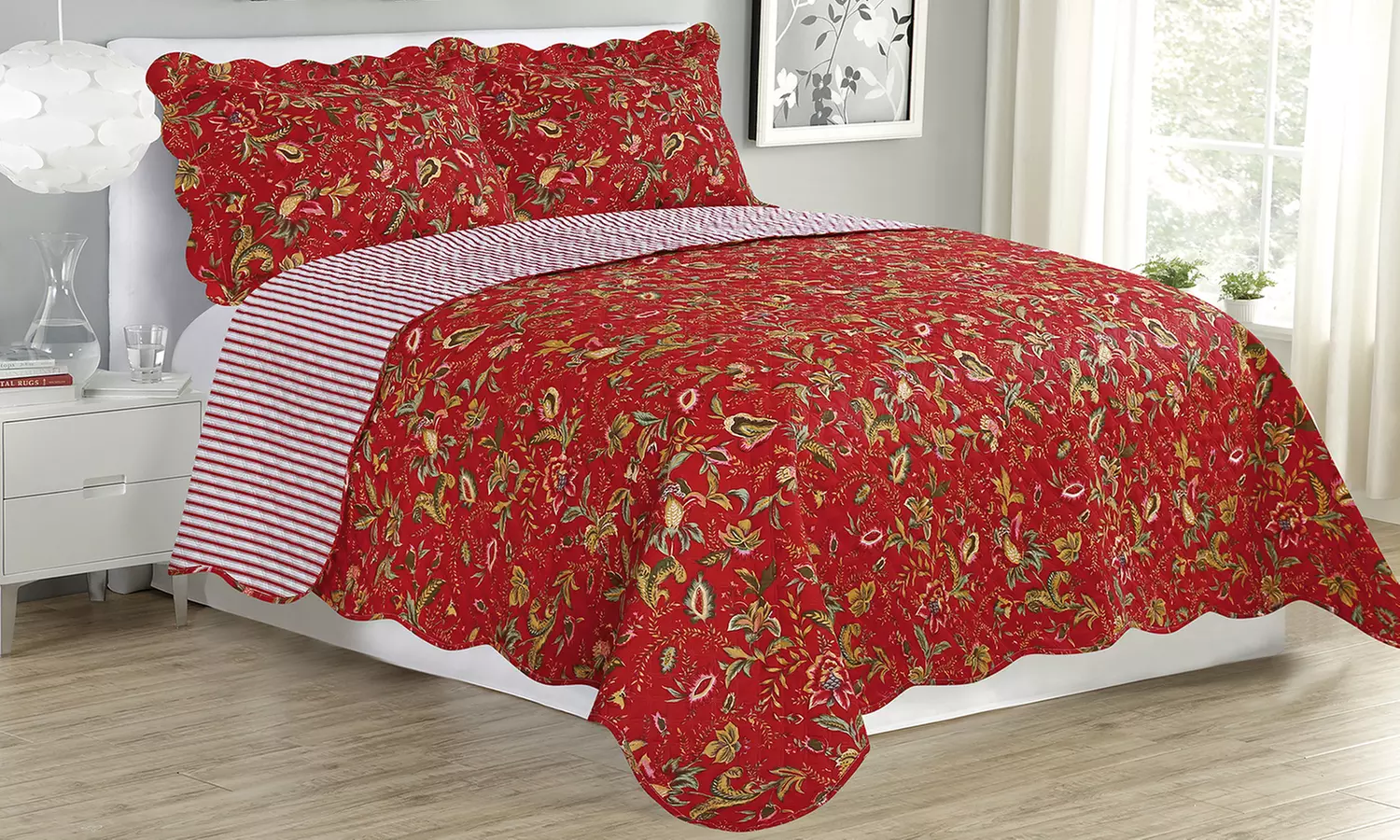 Glory Home Design Cushioned Quilt Set (3-Piece) - Primary Image