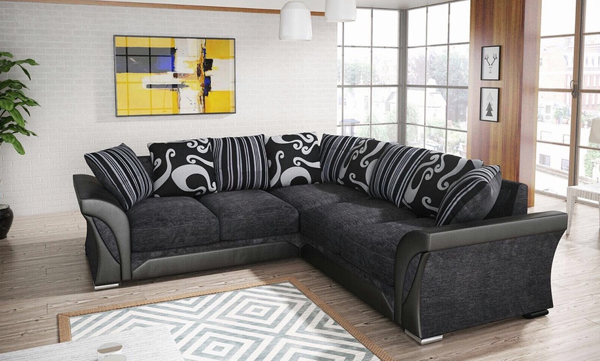 Image 8: Farrow Sofa Collection