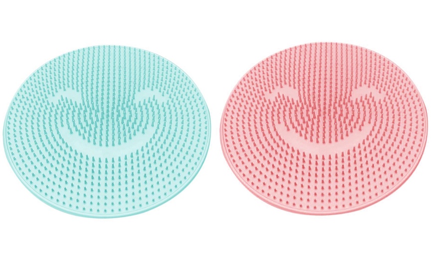 Image 8: Shower Foot Massage Disc