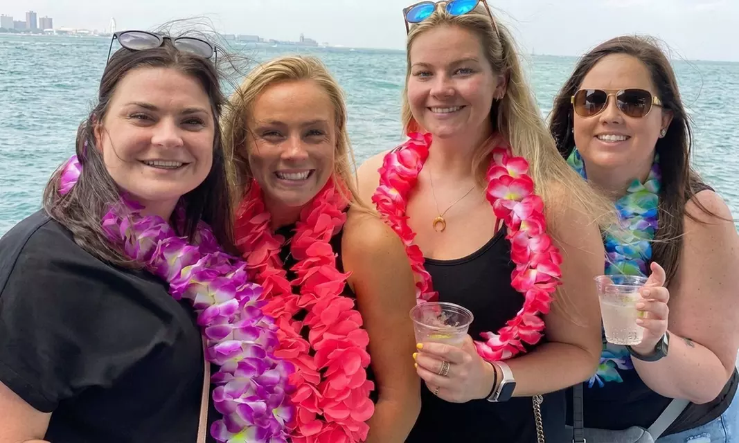 Experience Breathtaking Skyline Views & Live DJ Sets on a Chicago Party Boat Cruise