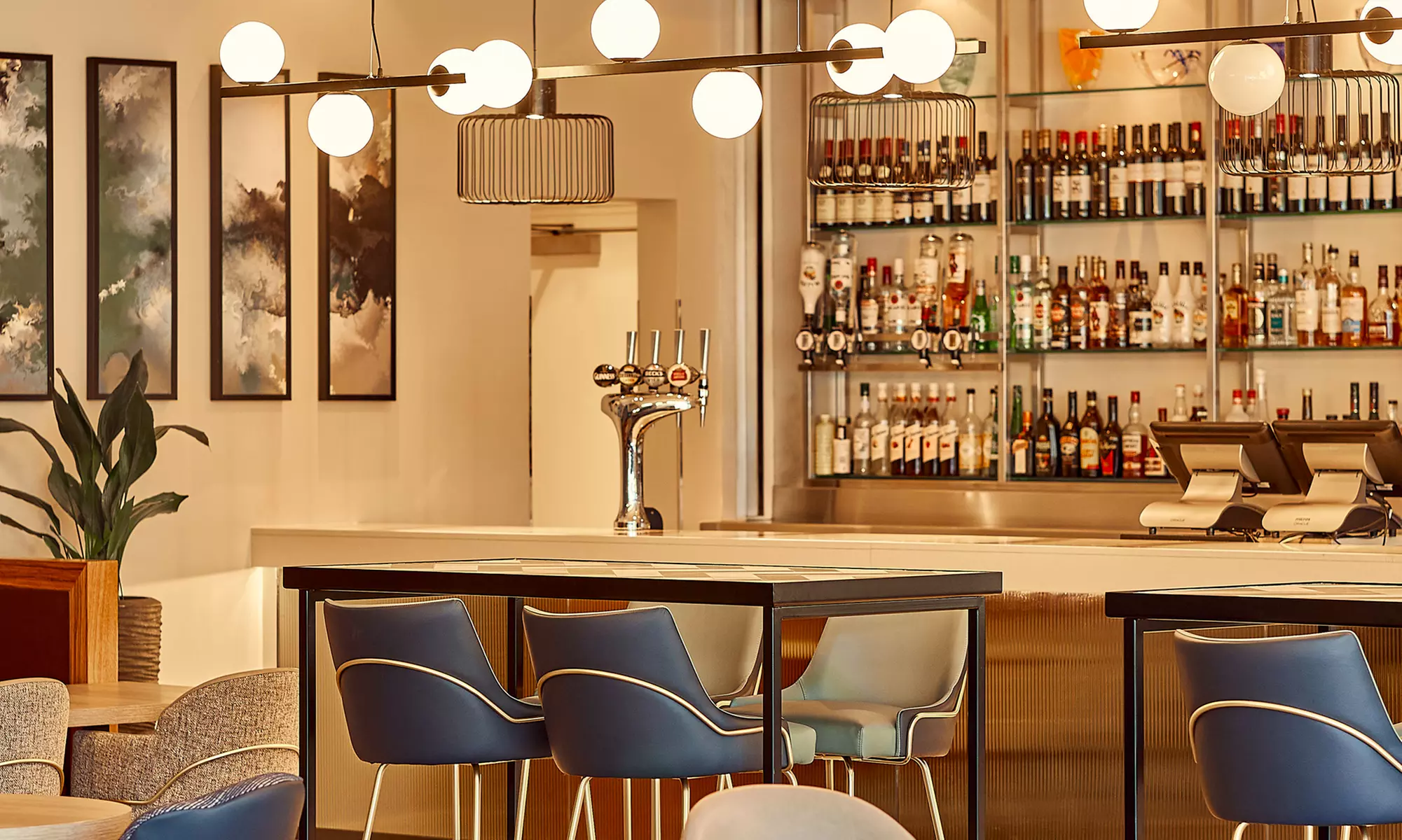 Serene Spa Retreat Reading: Indulgent Escape for 2 at 4* Crowne Plaza