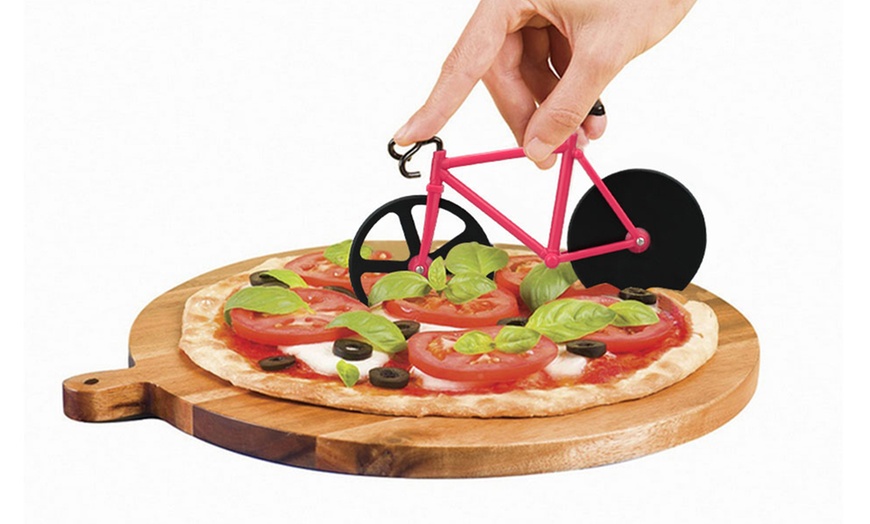 Image 1: Bike-Shaped Pizza Cutters