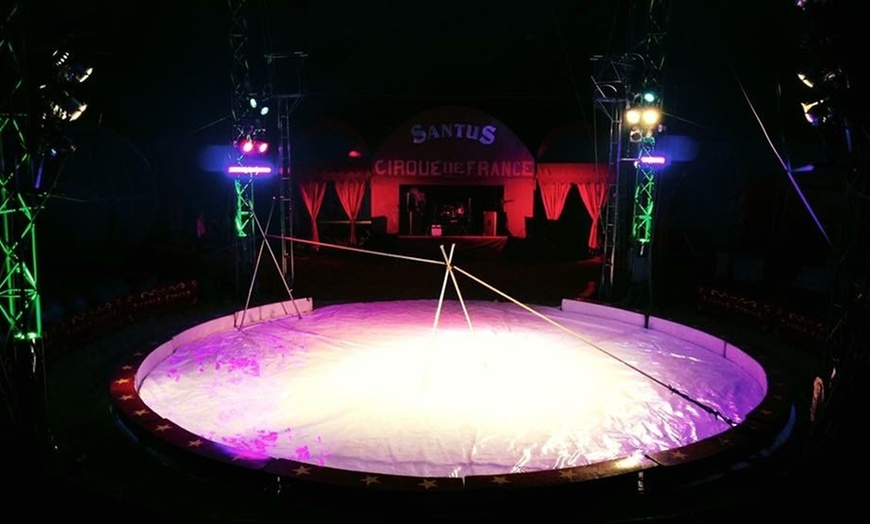 Image 5: Santus Circus Ticket