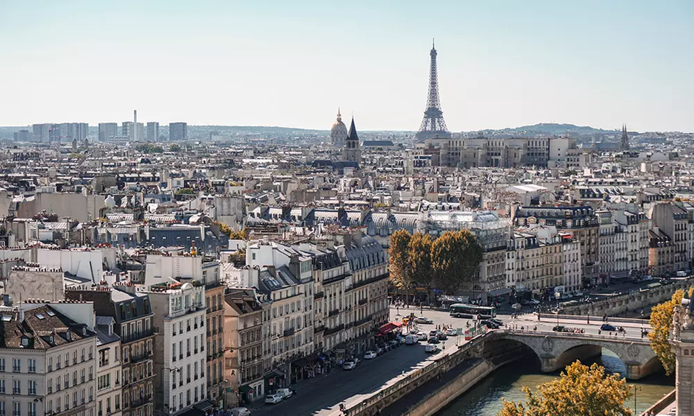 Paris : chambre Queen standard avec petit-déjeuner pour 2 personnes au Comfort Hôtel Sixteen Montrouge - Primary Image