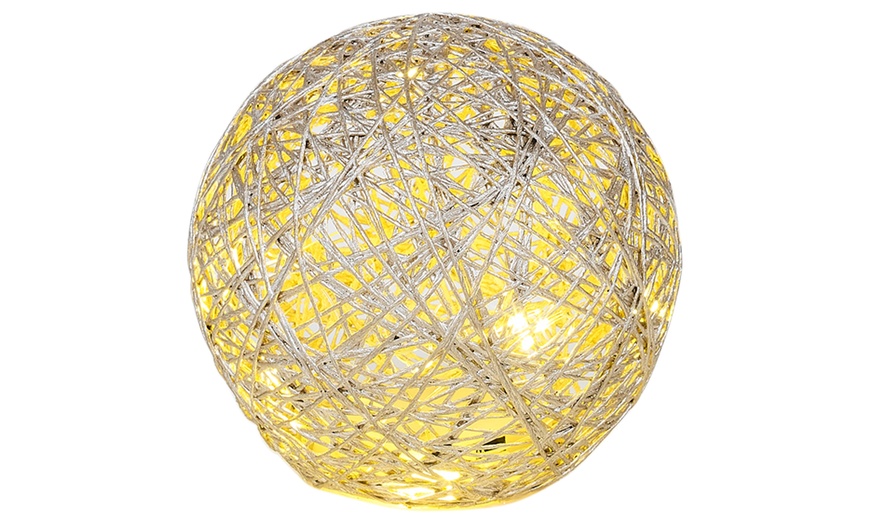 Image 7: Set of Indoor Plastic Ball Lights