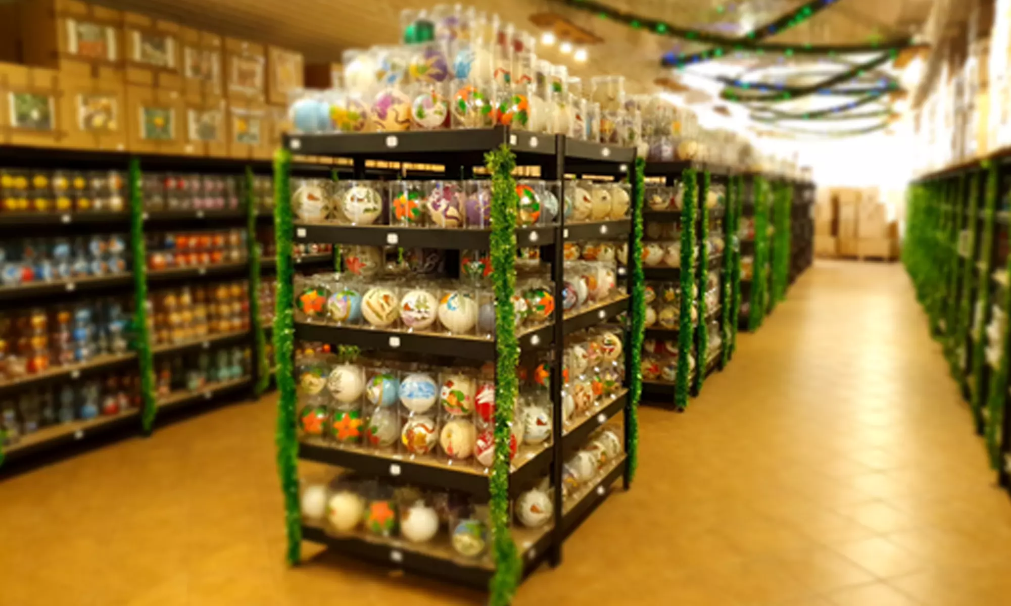 Zwiedzanie fabryki bombek i warsztaty plastyczne dla nawet 4 osób