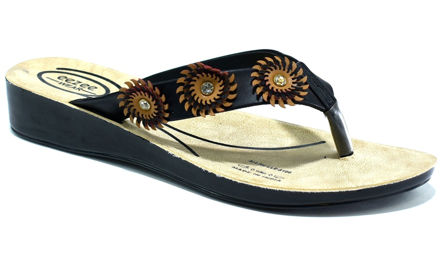 Image 9: Women's Toe Post Sandals