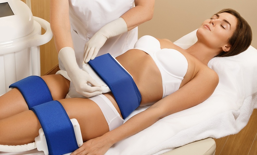 Image 1: Up to 91% Off on Fat Reduction - Non-Branded at Perfect Laser Clinics