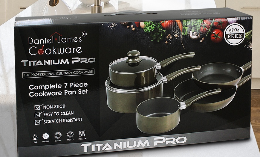 Image 6: Titanium Pro Seven Piece Premium Ceramic Cookware Pan Set