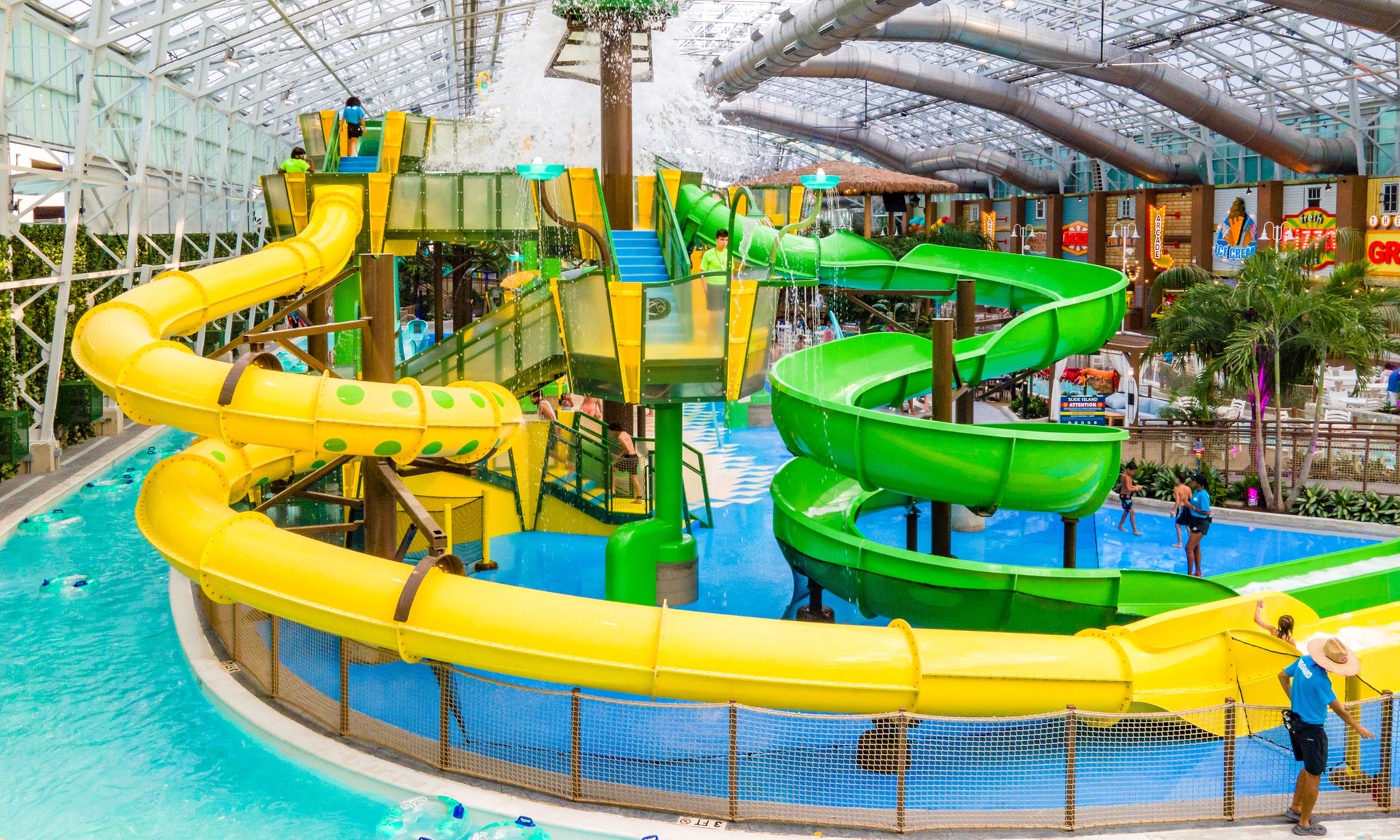 Flash Sale! Endless waterpark thrills await w/ 4, 6, or 10 pass packs!