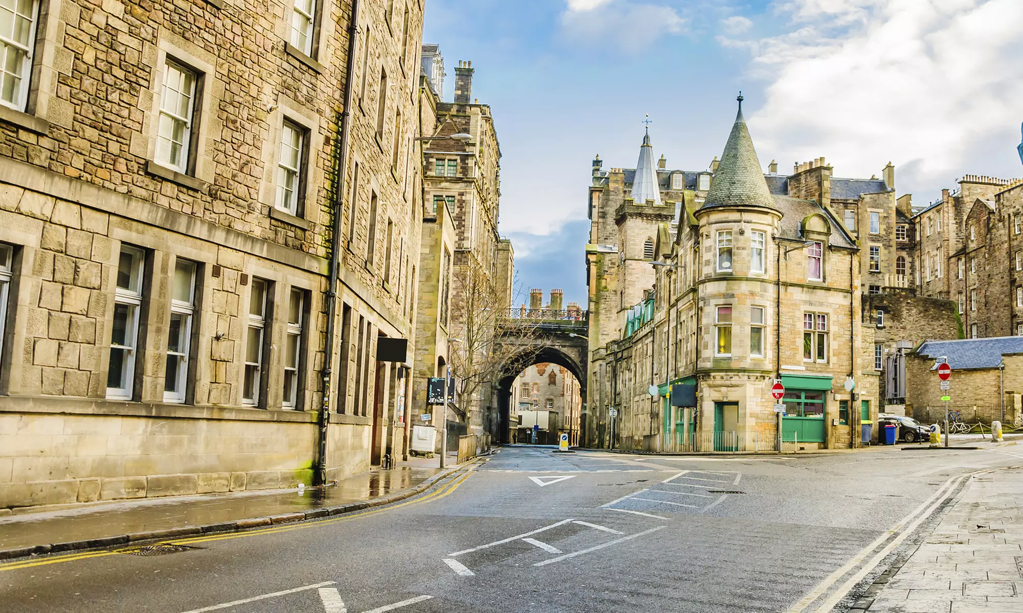 Uncover Scottish History with This Engaging Course at Skills Pack (Up to 45% Off) - Primary Image