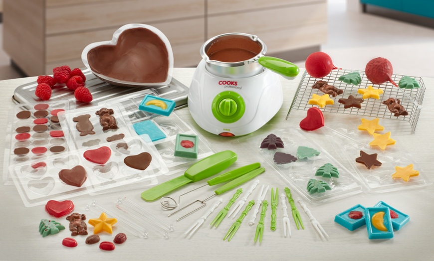 Image 1: Chocolate Fondue Set