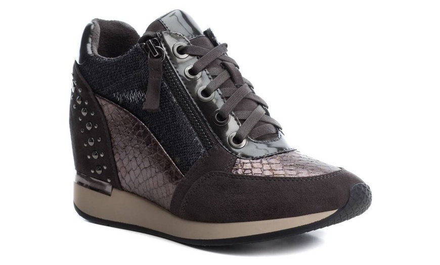 Image 5: Sneakers con zeppa XTI da donna