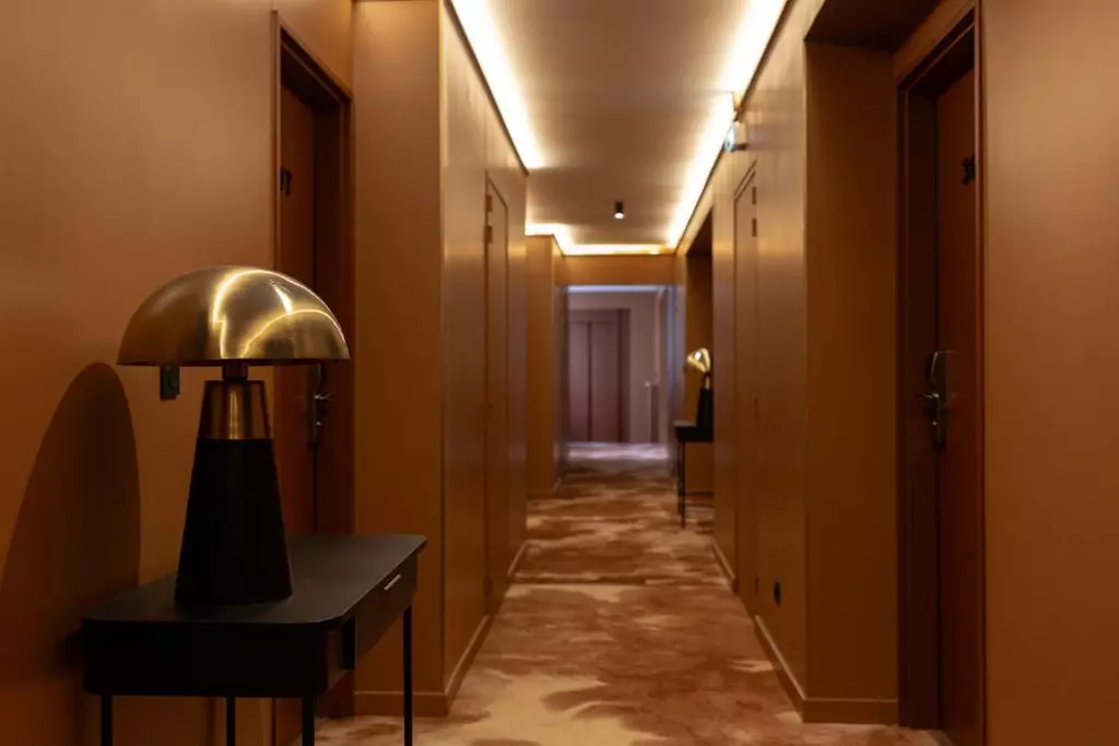 Proche Paris : chambre double avec petit-déjeuner en option