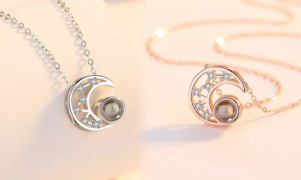 Halskette mit Projektion