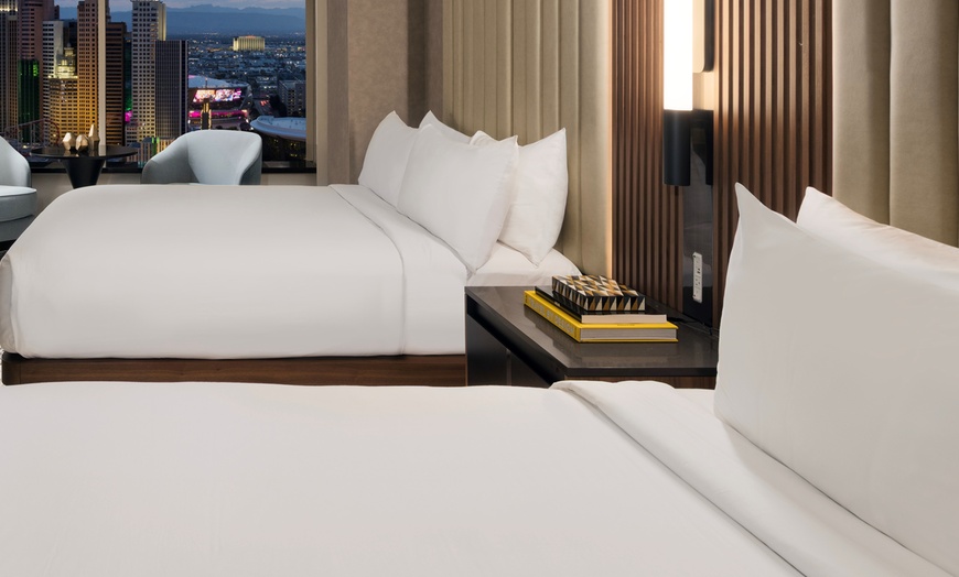 Image 9: Experience luxury at its finest on the Vegas Strip-book your stay now!
