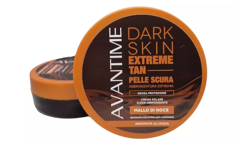 Huile ou crème de bronzage - Second Medium