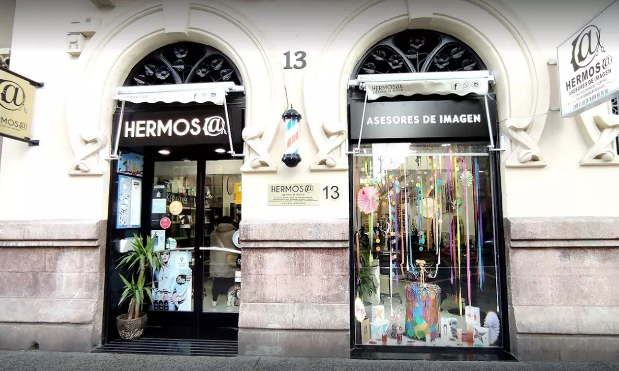 Presume de uñas cuidadas y a la última con colores de temporada