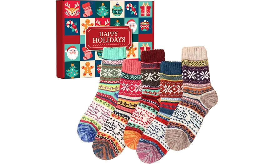 Image 2: Five Packs of Thermal Wool Christmas Socks