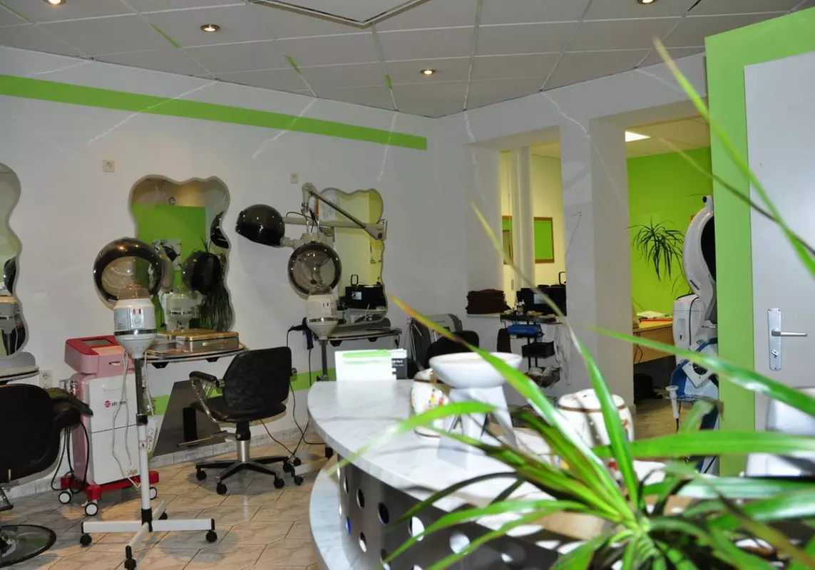 Haarausfallbehandlung + Diagnose