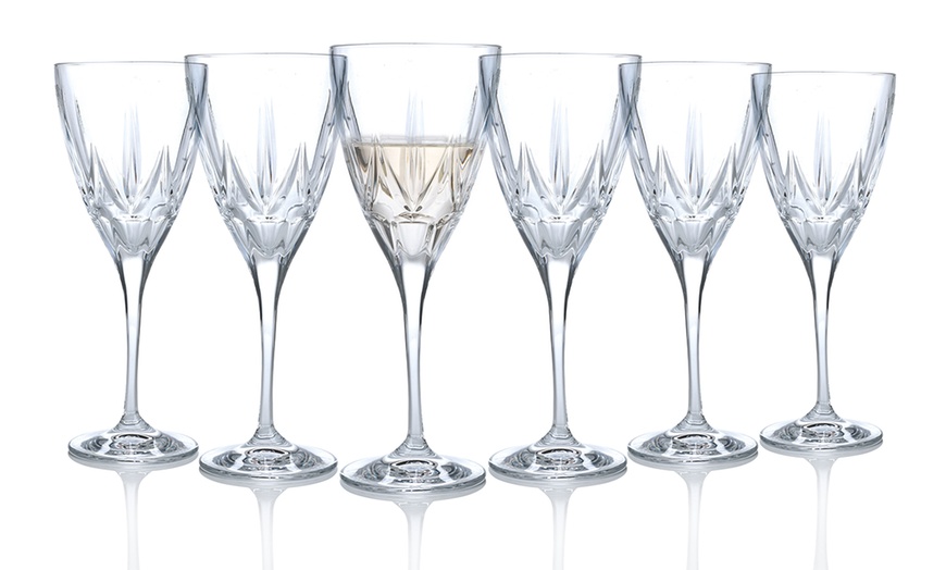 Image 9: RCR Glassware Set