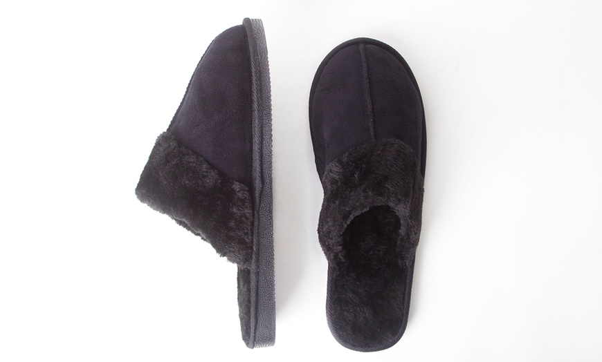 Image 4: Men's Fleece Lined Slippers