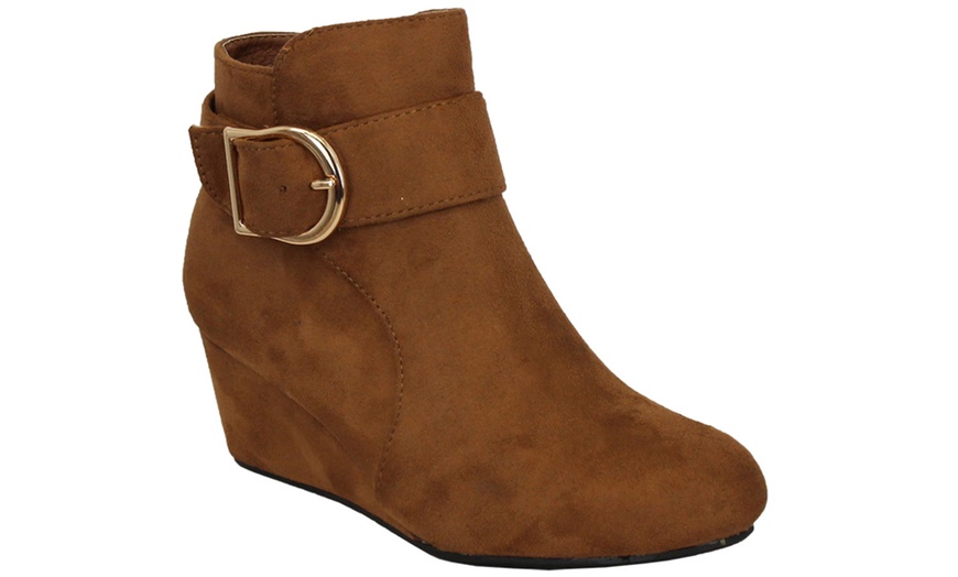 Image 4: Women's Wedge Ankle Boots