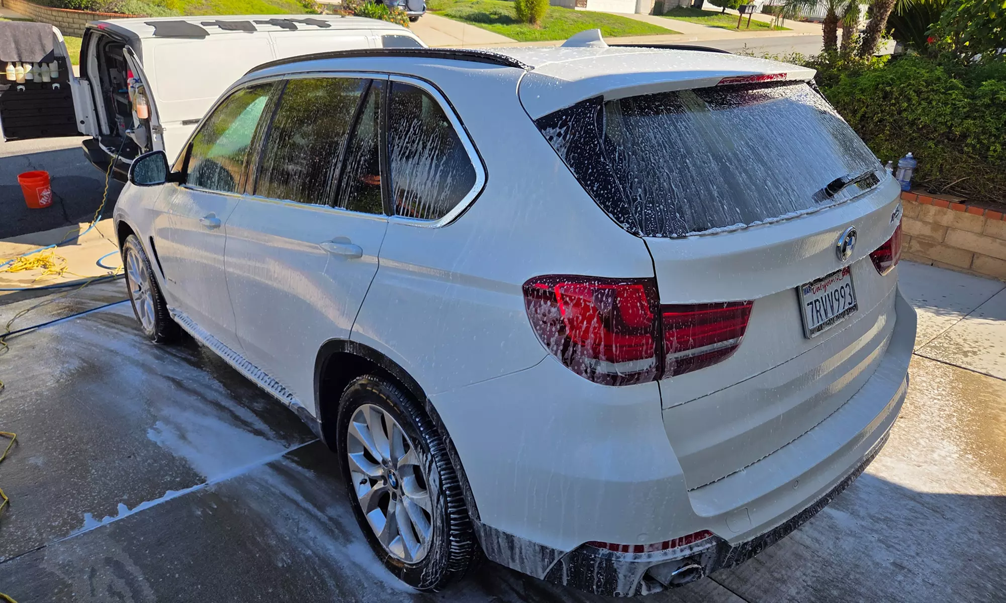 Complete Interior & Exterior Detail for Sedans/Coupes, SUV or Minivan