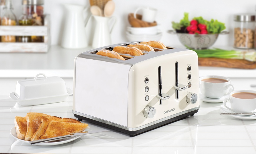 Image 7: Daewoo Kensington Microwave, Kettle and Toaster Kitchen Set