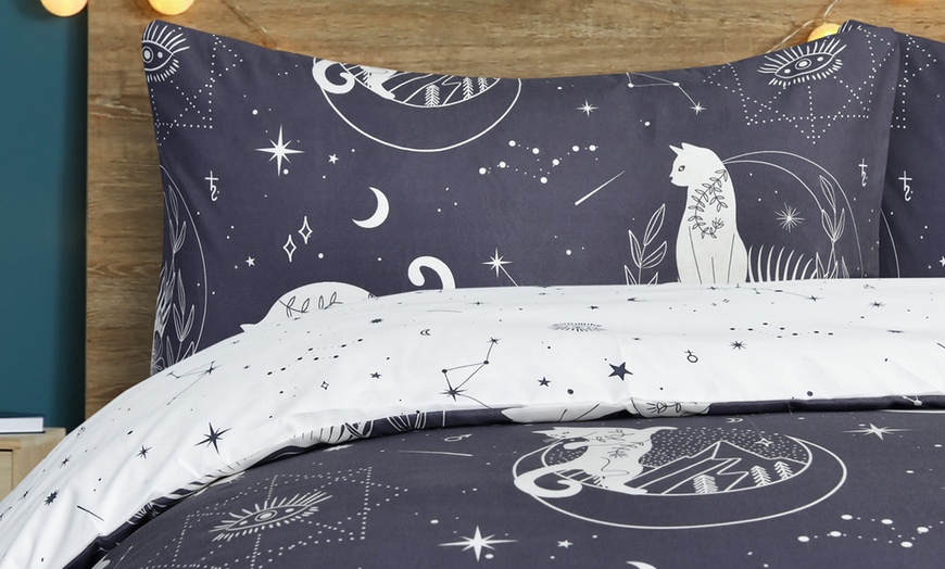 Image 5: Smart Living Reversible Celestial Cats Duvet Cover Set 