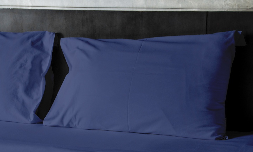 Image 2: Queen Size Luxury Comfort 4-Piece 1800 Series Deep Bedding Soft Sheet sets 