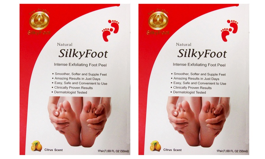 Image 3: Silky Foot Exfoliating Socks