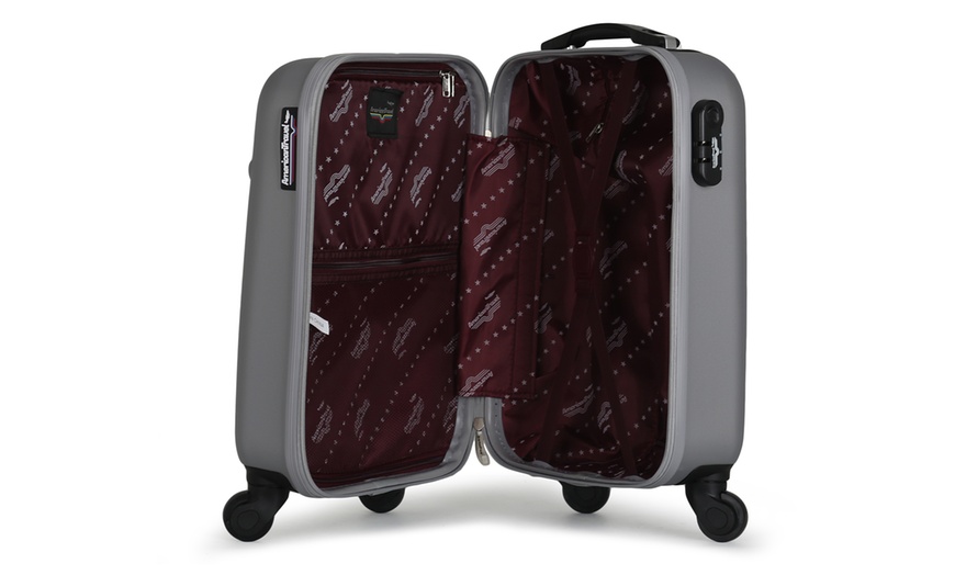 Image 16: Queens-E Cabin Size Suitcase