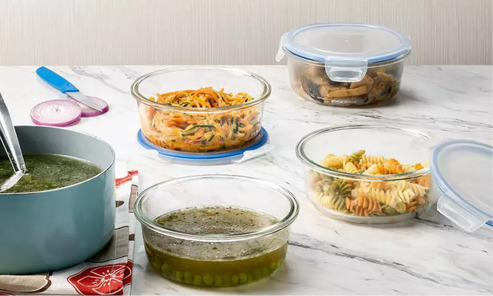 FineDine Glass Food Storage Container with Lid (32 Oz.; 3- or 6-Pack) - Second Medium