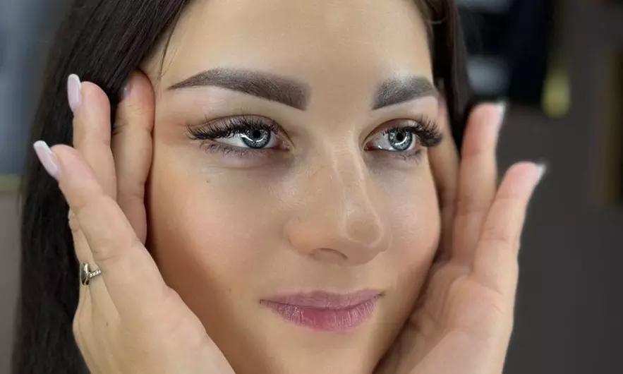 Neue Ausstrahlung: Powderbrows-oder Aquarelle Lips-Behandlung-Permanent Make-Up für 1 Pers. (bis zu 60% sparen) - Primary Image