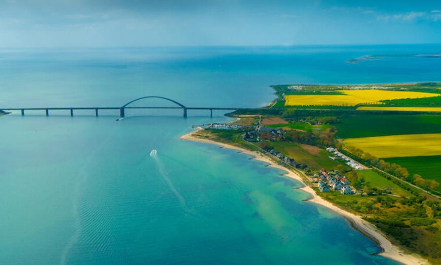 Image 2: Bis zu 6% Rabatt auf den Tour – Flug bei Ostsee-Flugdienst