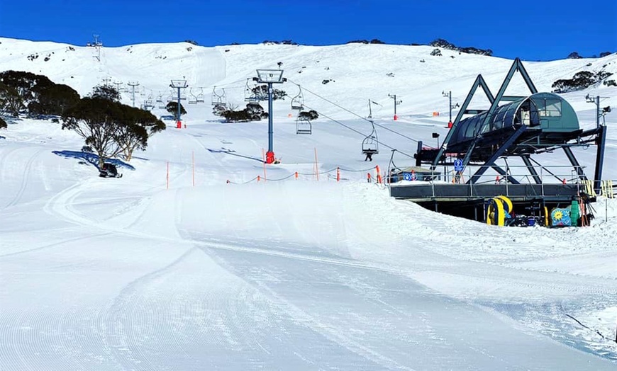 Image 3: Charlotte Pass: Day Tripper Pass at Charlotte Pass Snow Resort