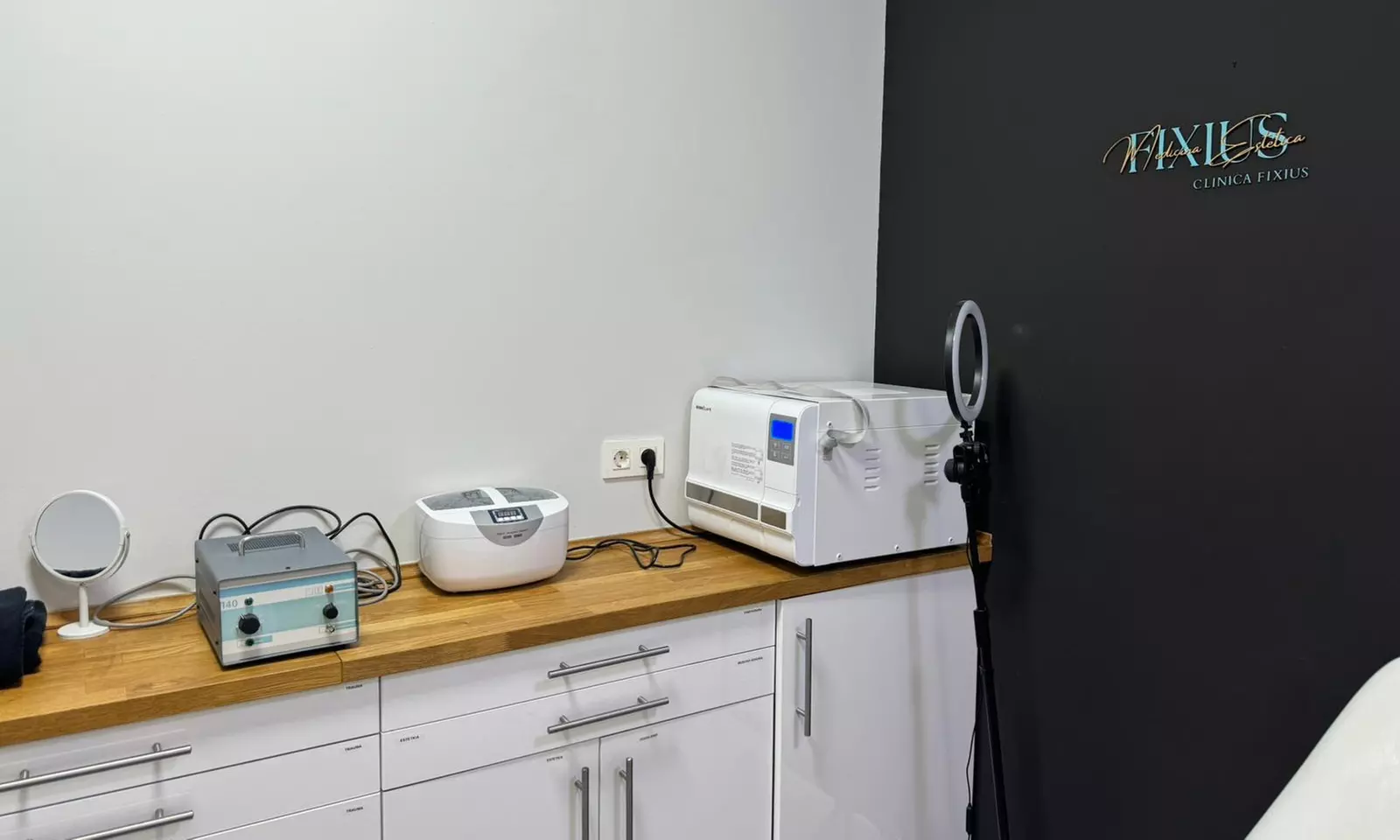 1 vial de tratamiento reafirmante inyectado en rostro