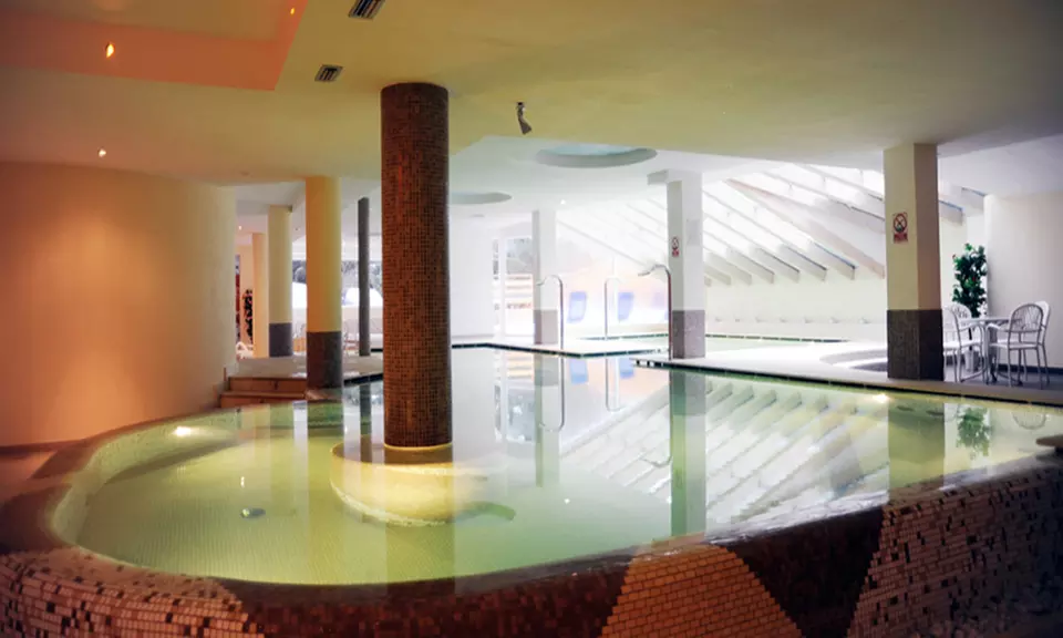 Fino al 39% di sconto su Spa - Pass giornaliero da Relais Vecchio Maso - Primary Image