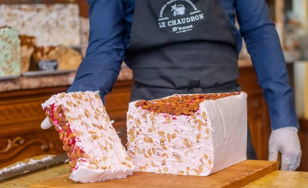 Sachet de nougat traditionnel